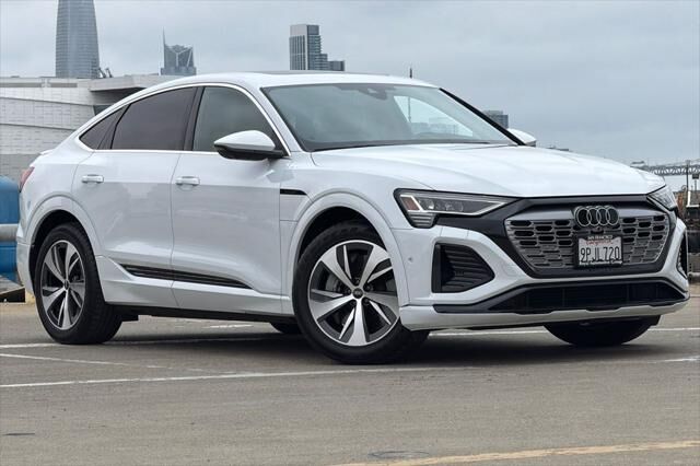 2024 Audi Q8