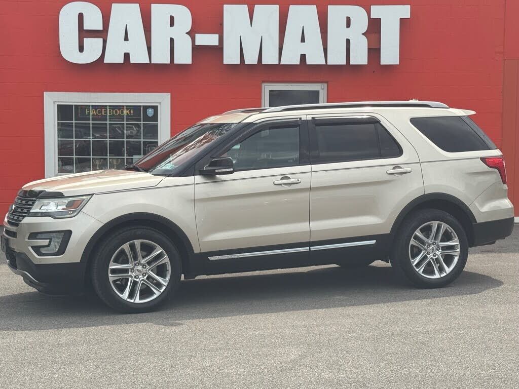 2017 FORD Explorer
