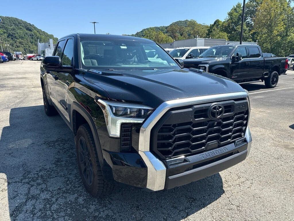 2022 TOYOTA Tundra