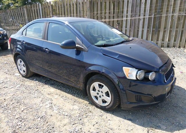 2015 CHEVROLET Sonic