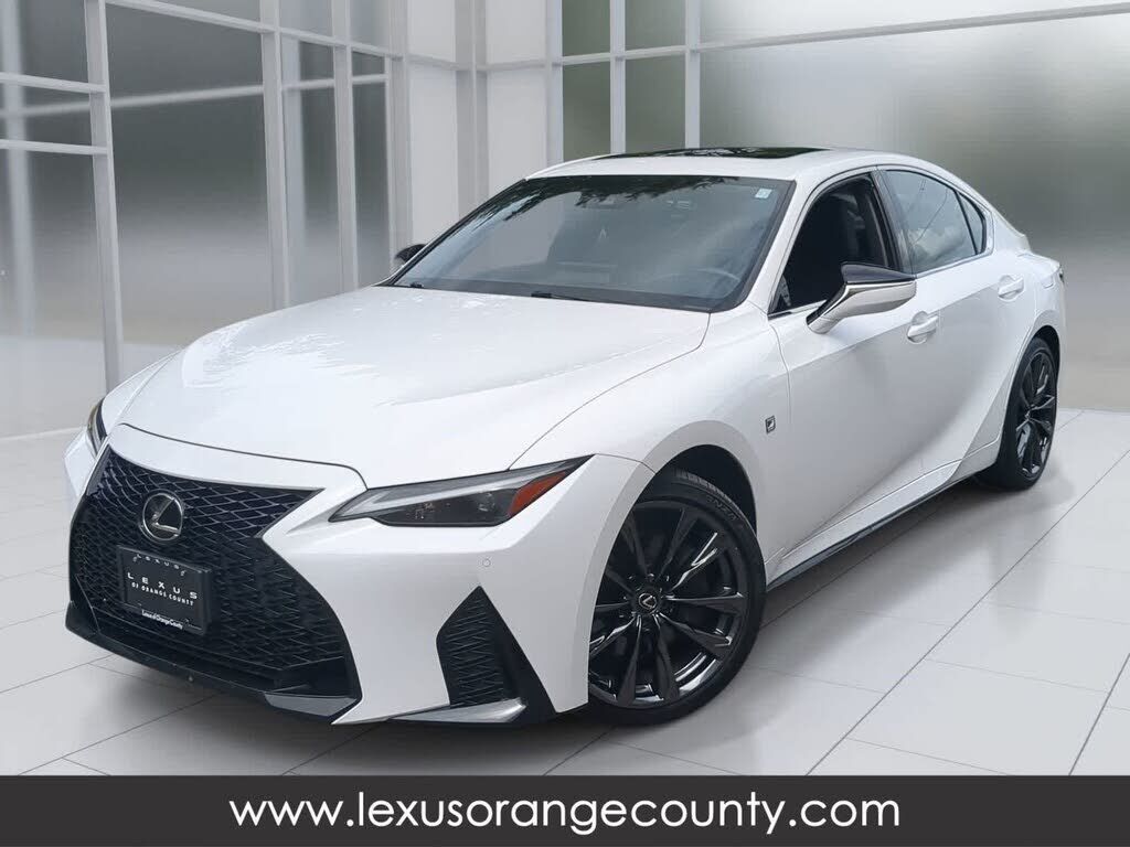 2023 LEXUS IS