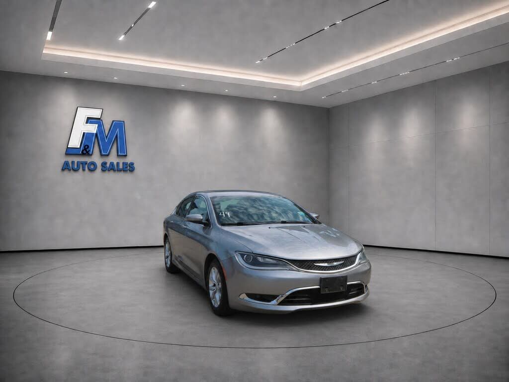 2015 CHRYSLER 200