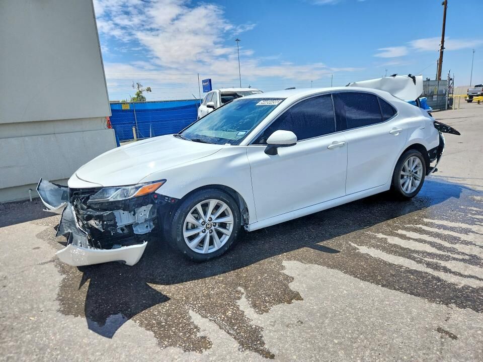 2022 TOYOTA Camry