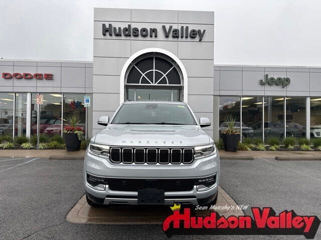 2022 JEEP Wagoneer