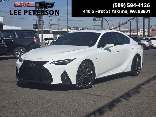 2023 LEXUS IS