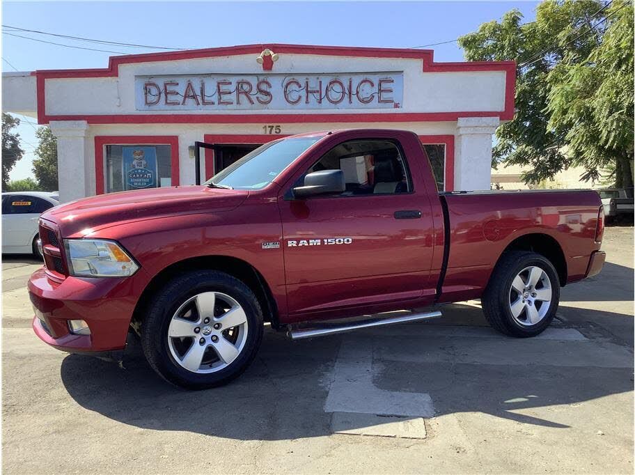 2012 DODGE Ram