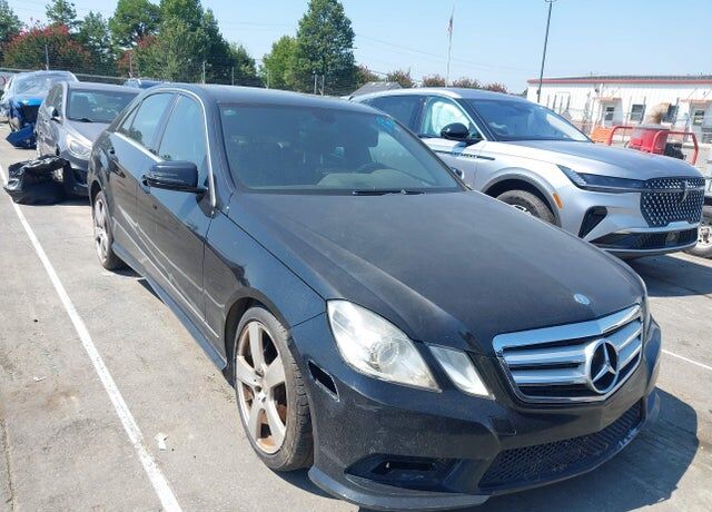2011 MERCEDES-BENZ E-Class
