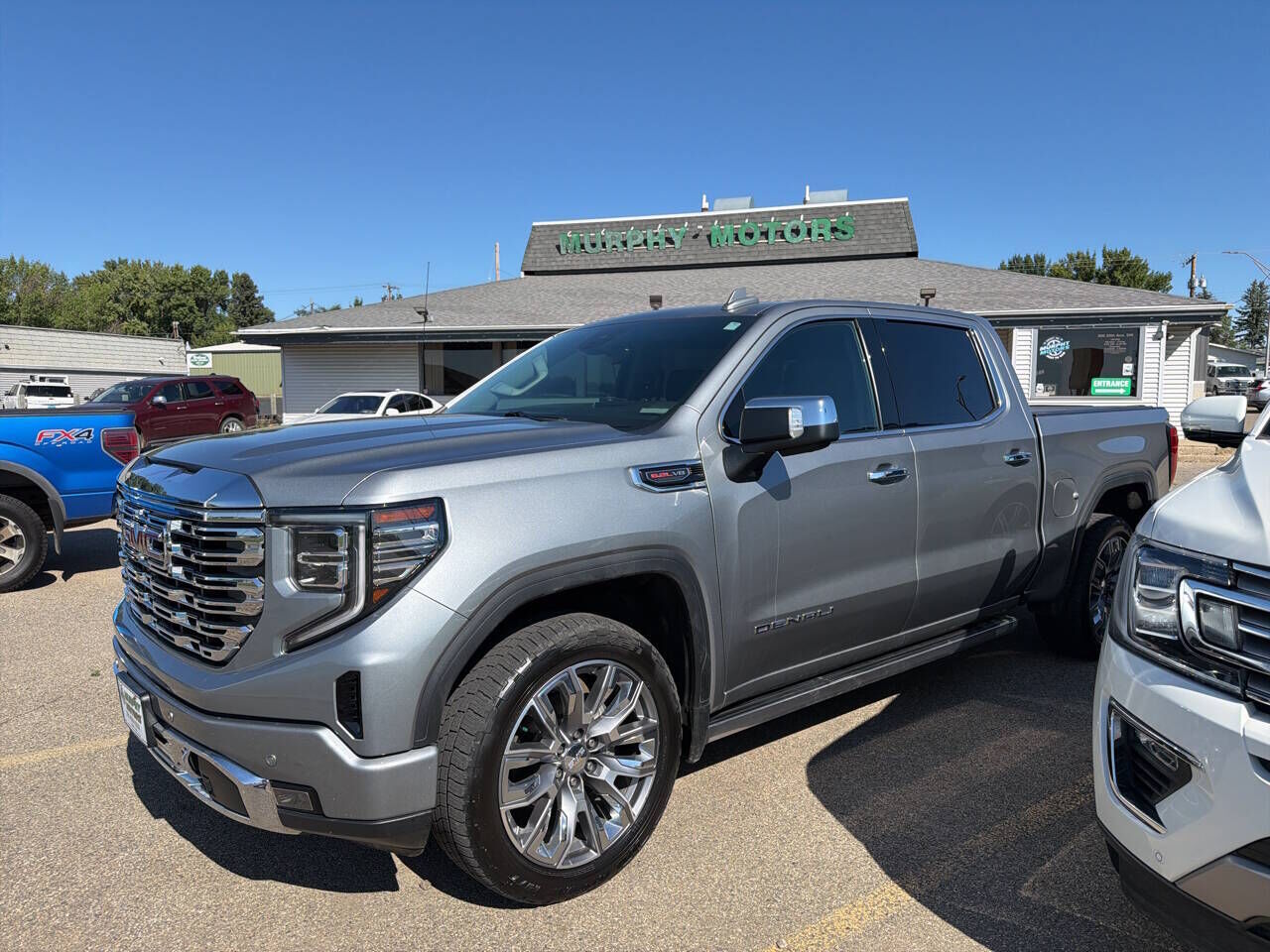 2023 GMC Sierra