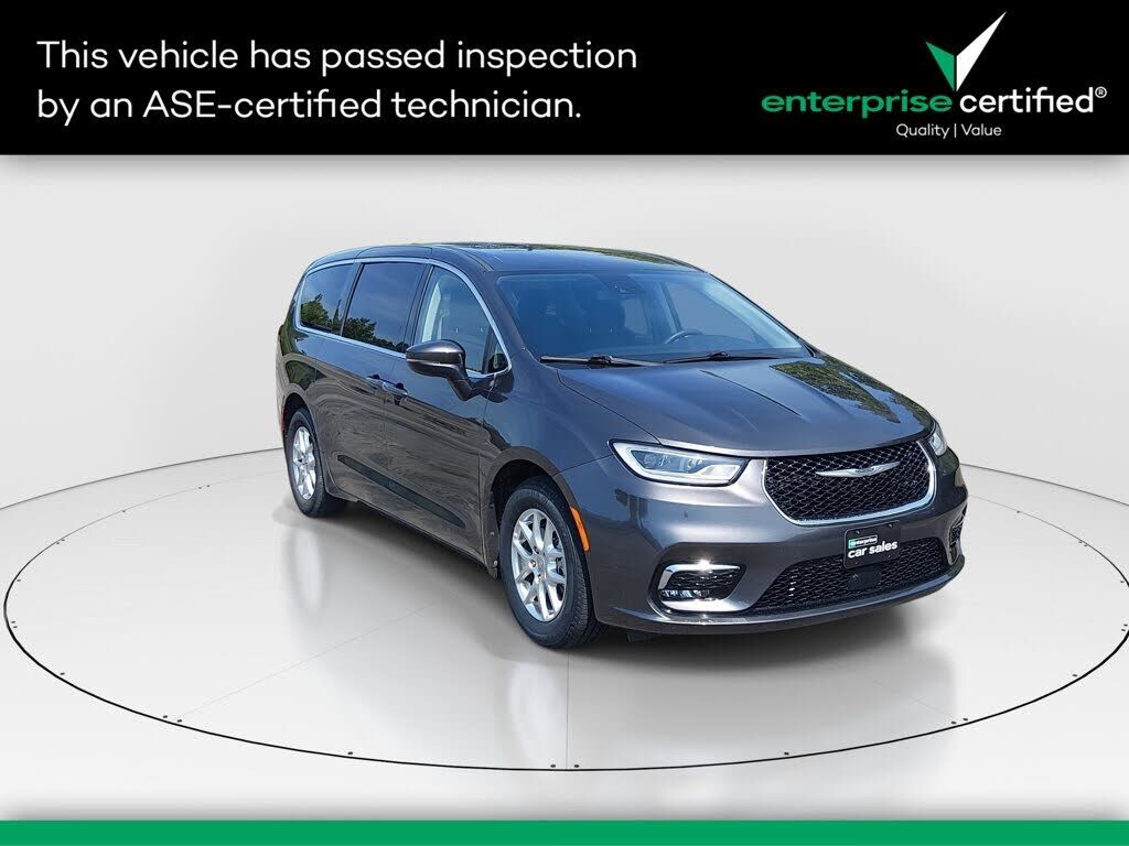 2023 CHRYSLER Pacifica