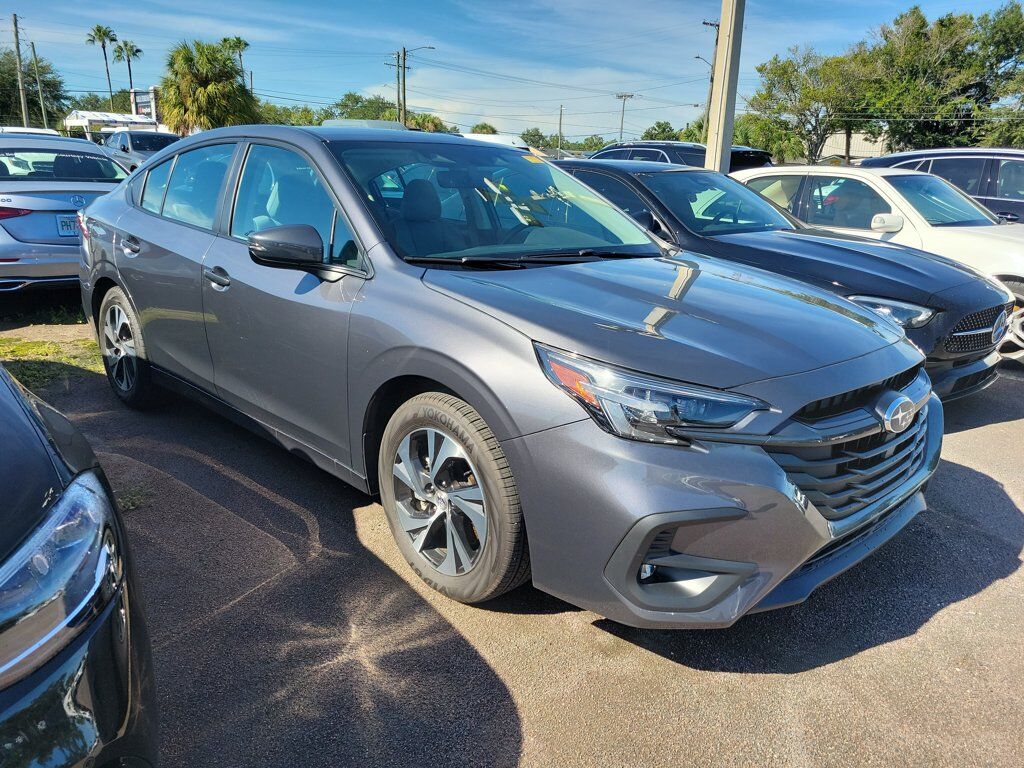 2025 SUBARU Legacy