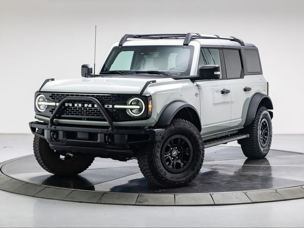 2024 FORD Bronco
