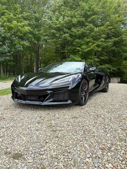 2024 CHEVROLET Corvette
