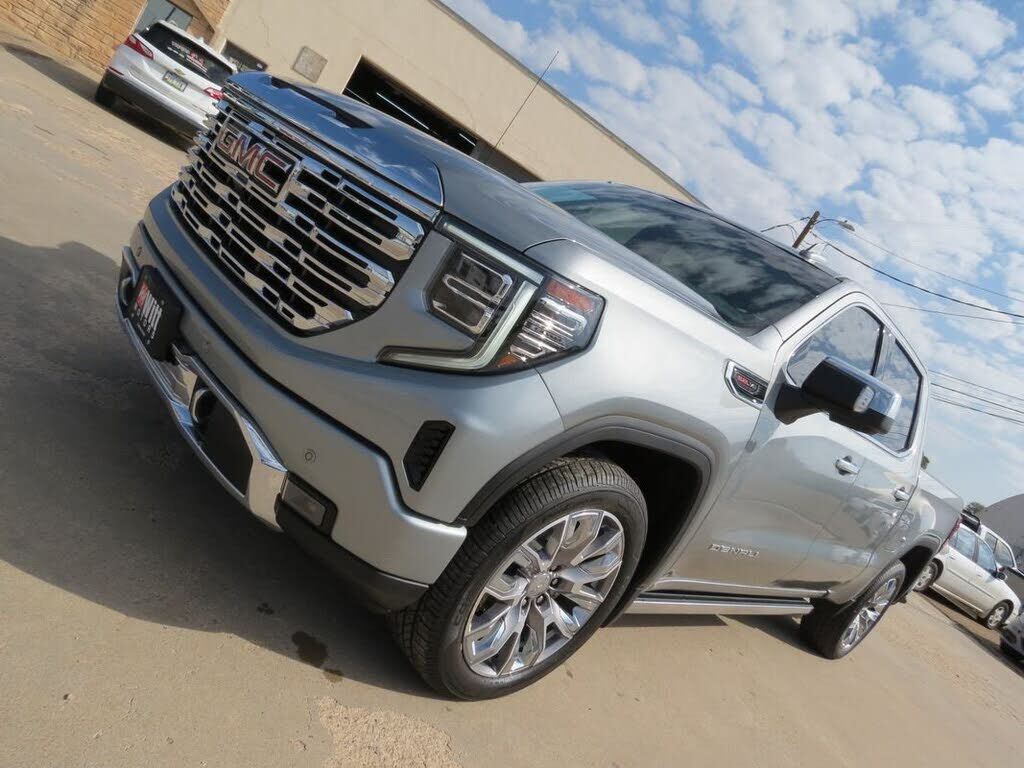 2024 GMC Sierra