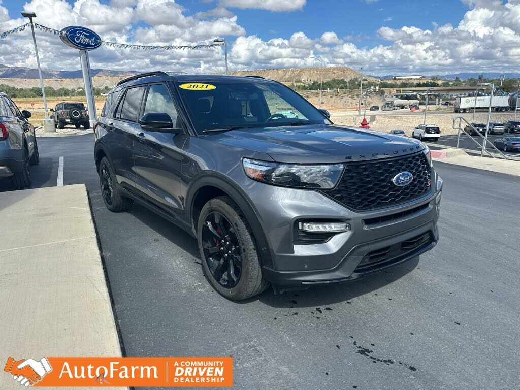 2021 FORD Explorer
