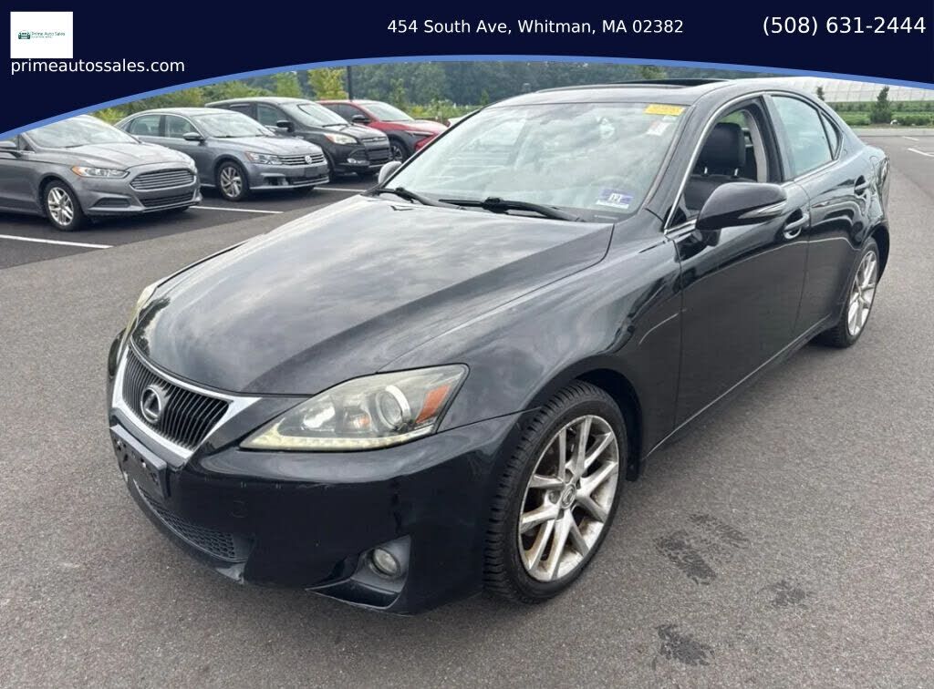 2011 LEXUS IS