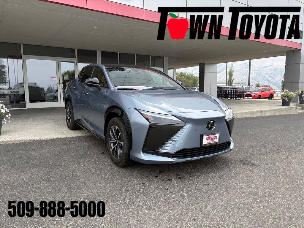 2023 LEXUS RZ 450e
