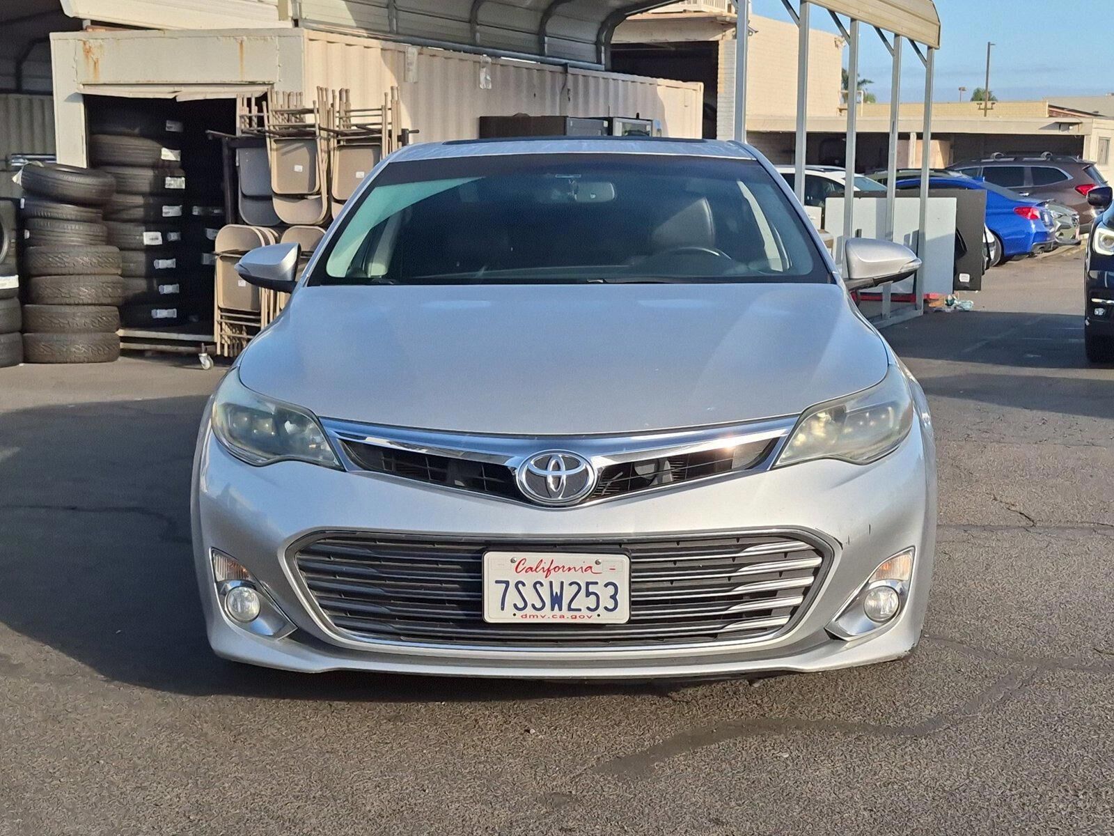 2014 TOYOTA Avalon
