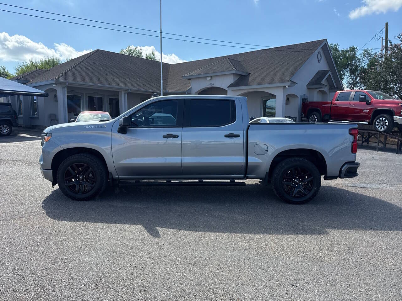 2023 CHEVROLET Silverado