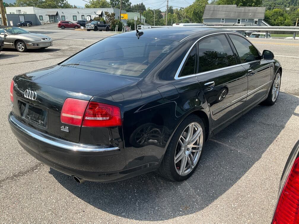 2010 Audi A8