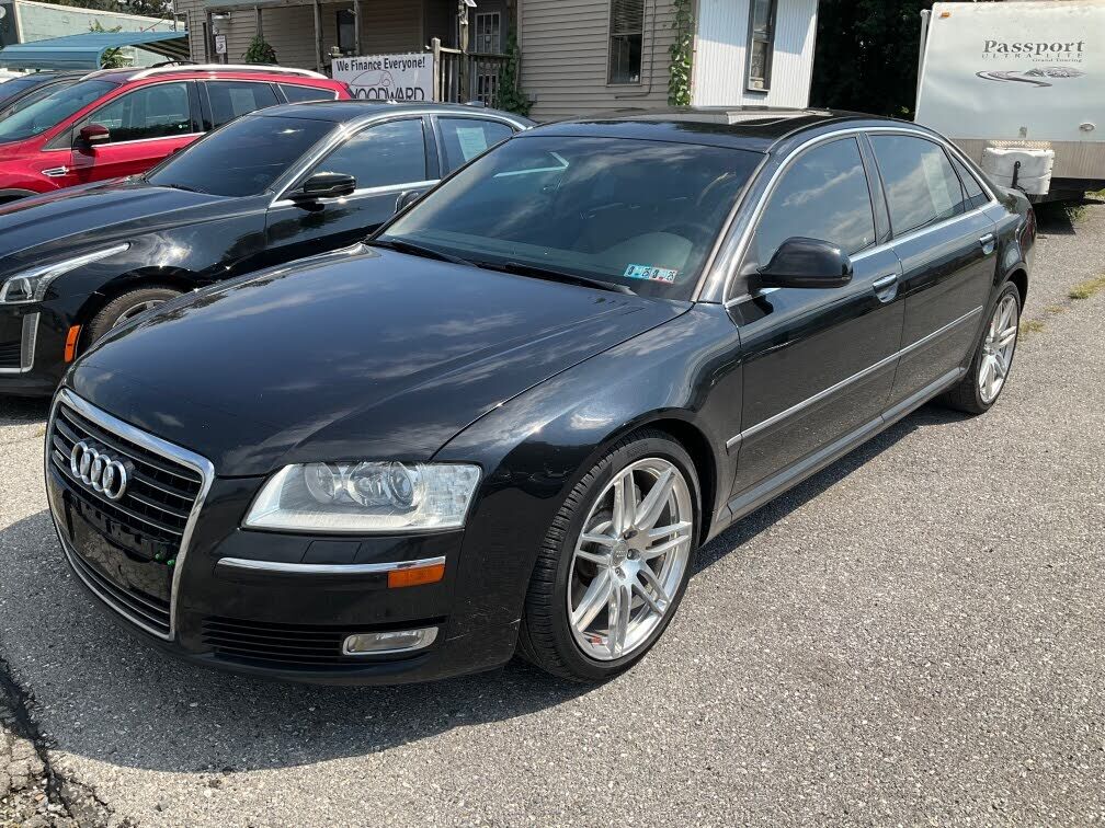 2010 AUDI A8