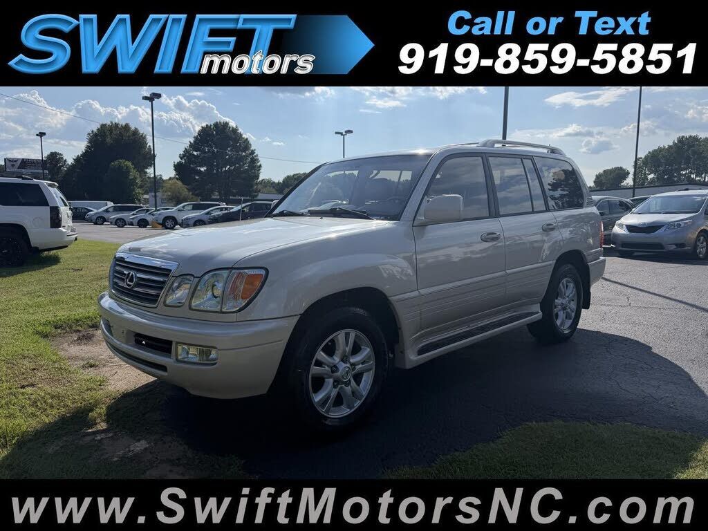 2003 LEXUS LX