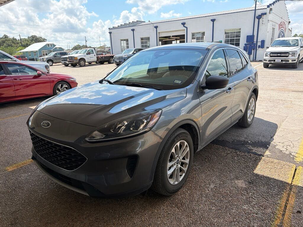2022 FORD Escape