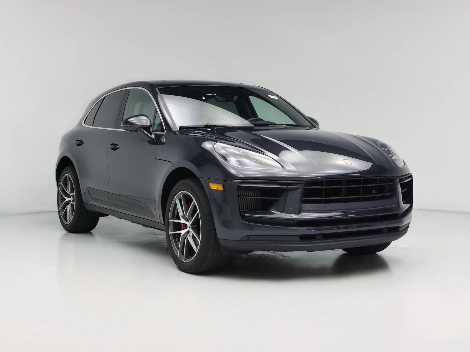 2022 PORSCHE Macan