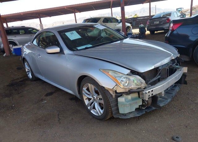 2009 INFINITI G37