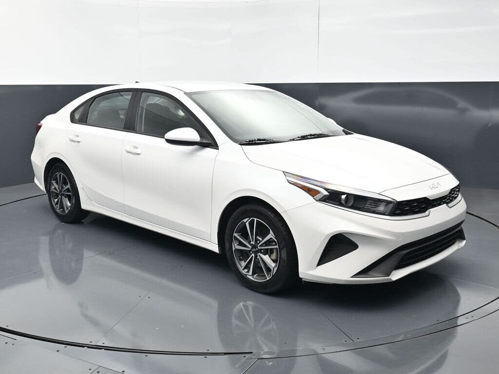 2024 KIA Forte