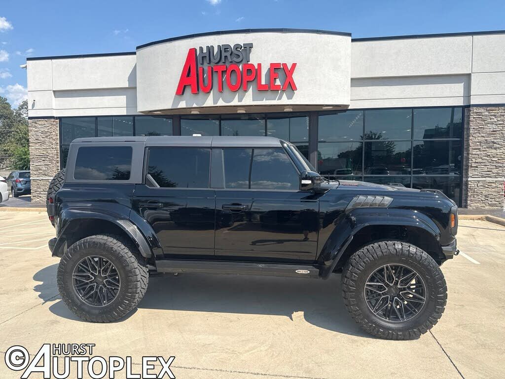 2023 FORD Bronco
