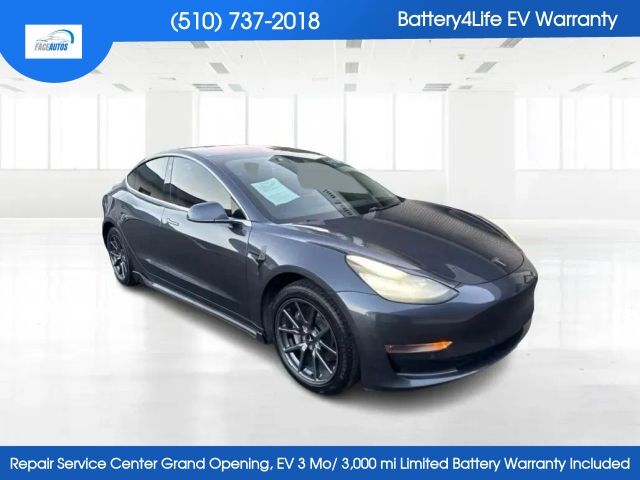 2018 TESLA Model 3