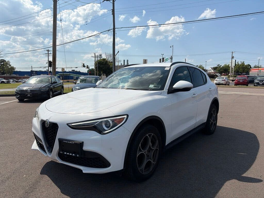 2022 ALFA ROMEO Stelvio