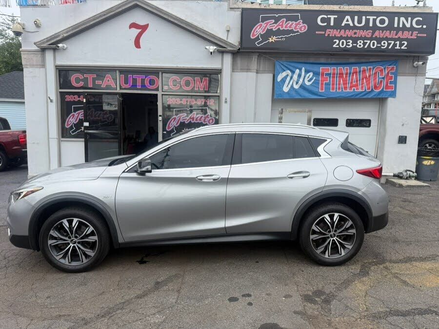 2019 INFINITI QX30