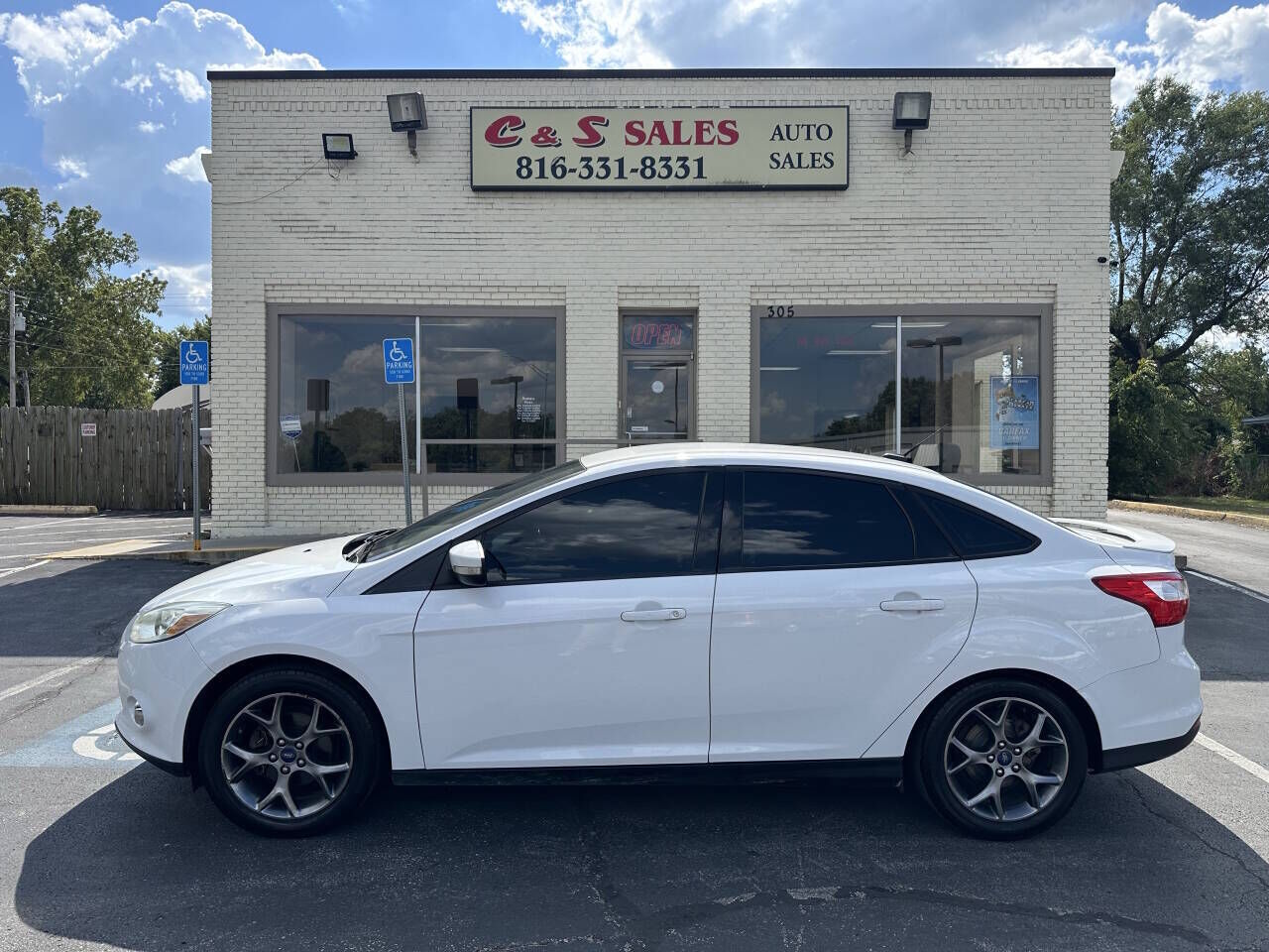 2014 FORD Focus