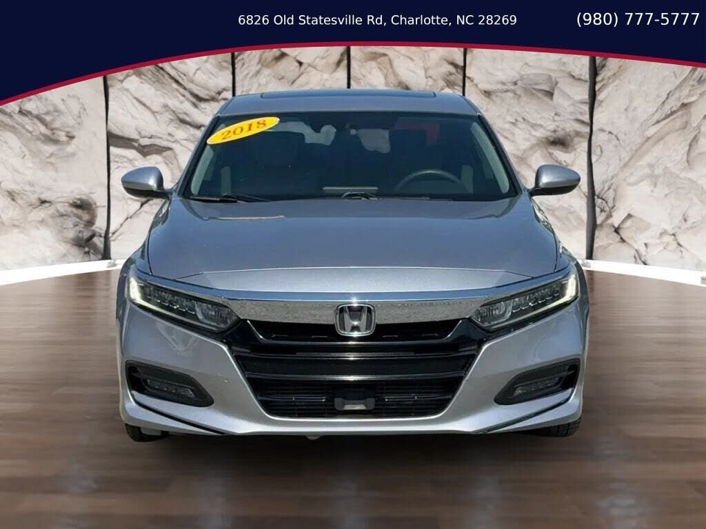 2018 HONDA Accord
