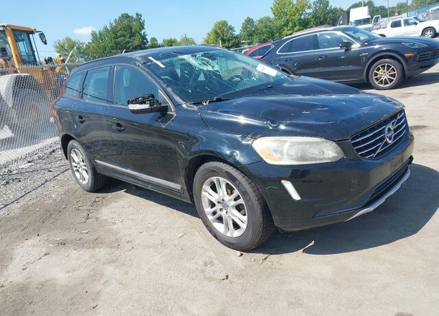 2015 VOLVO XC60
