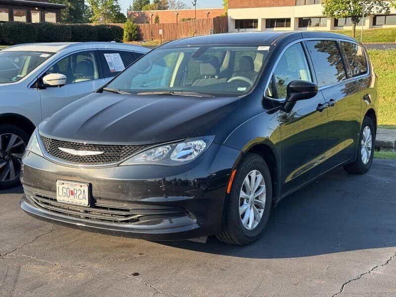 2017 CHRYSLER Pacifica