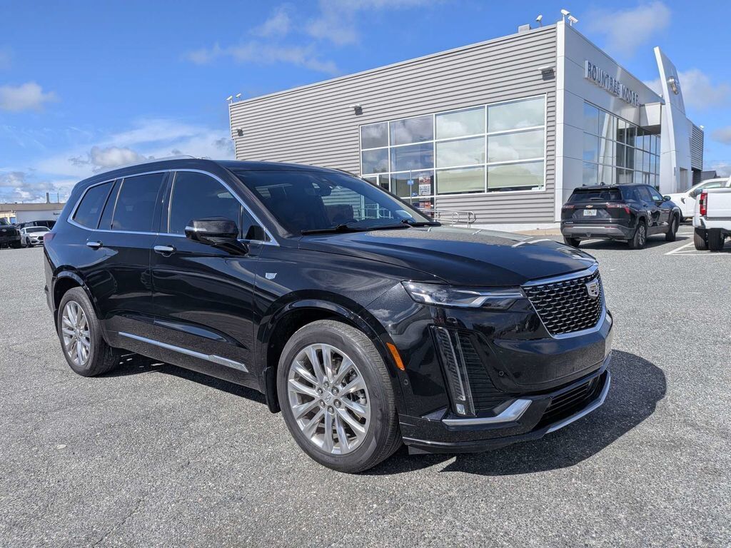 2021 CADILLAC XT6