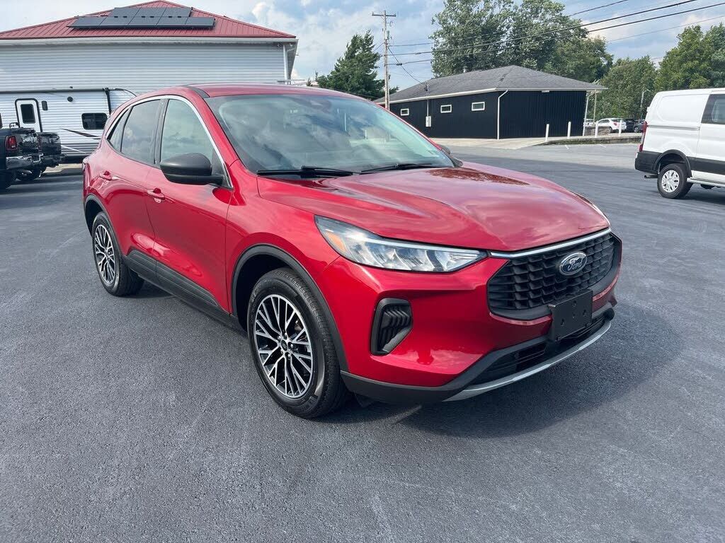 2023 FORD Escape