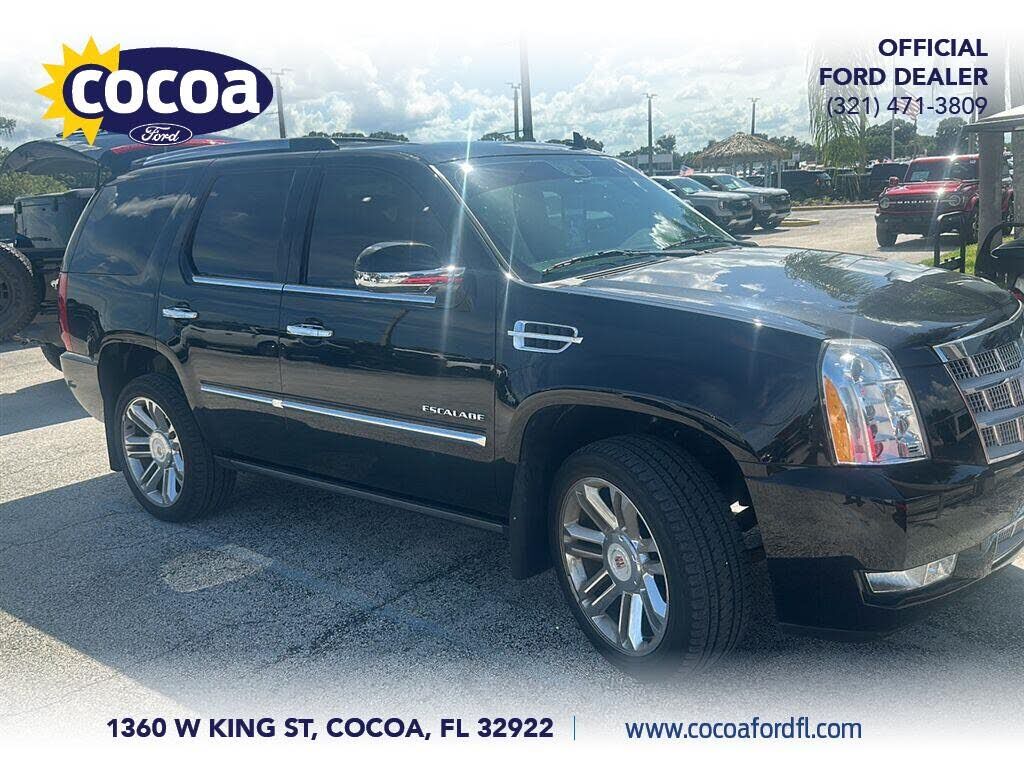 2014 CADILLAC Escalade