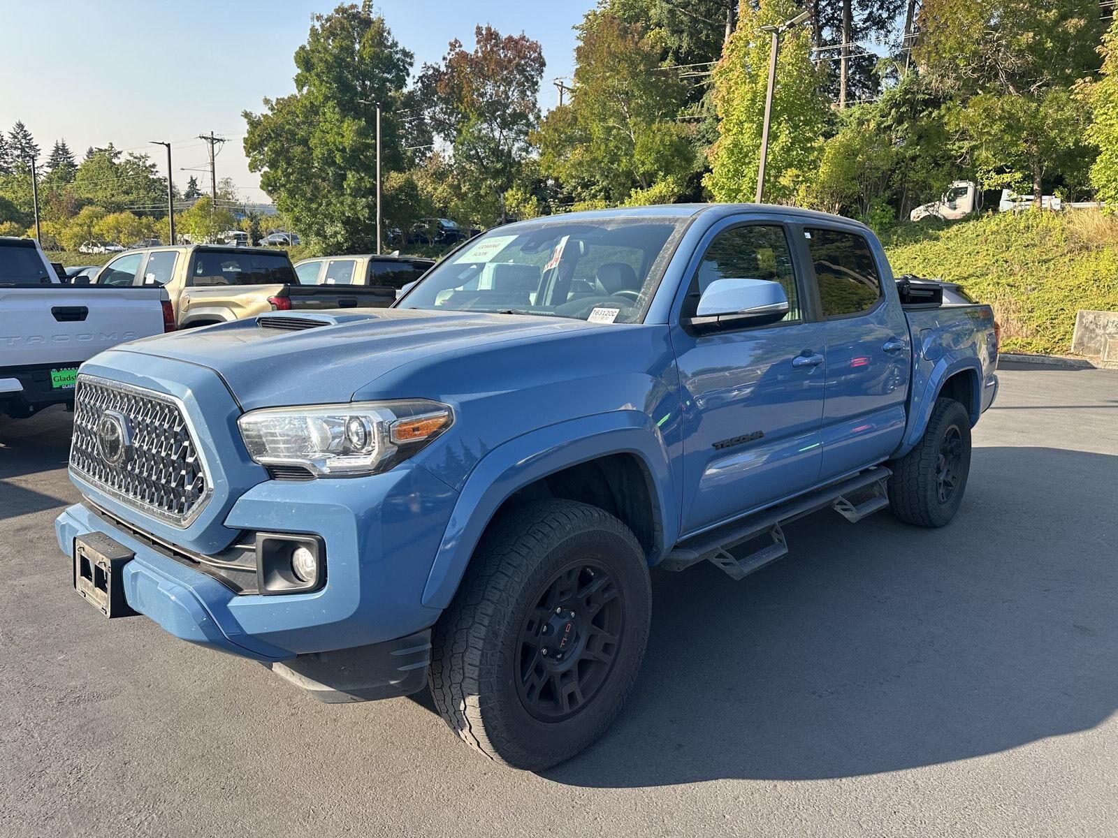 2019 TOYOTA Tacoma
