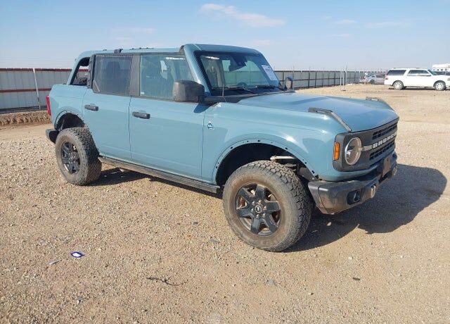 2023 FORD Bronco