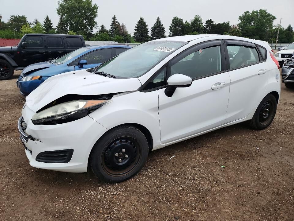2016 FORD Fiesta