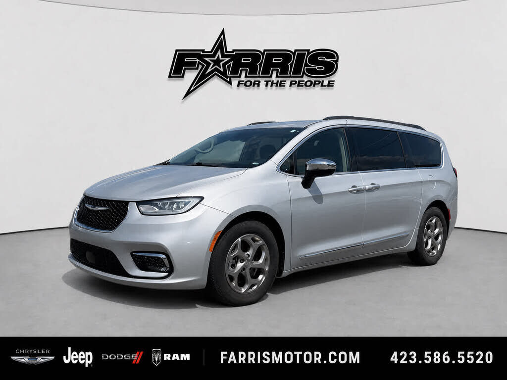 2023 CHRYSLER Pacifica