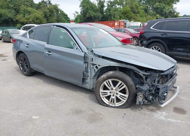 2014 INFINITI Q50