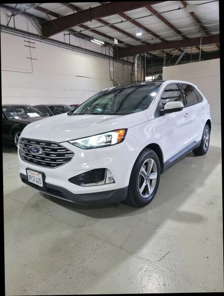 2020 FORD Edge