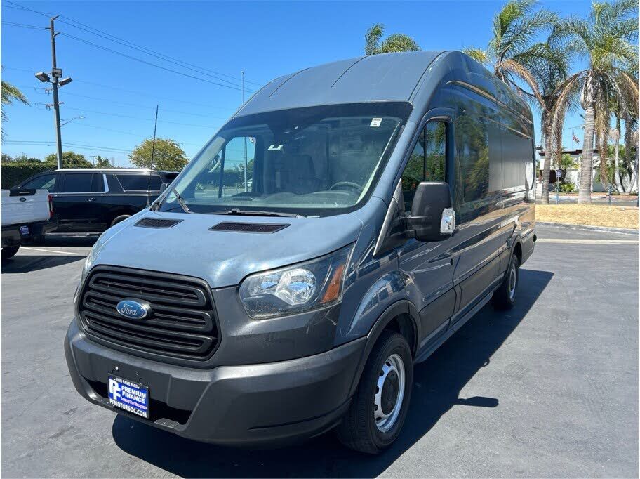 2019 FORD Transit