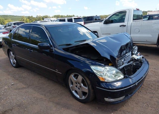 2004 LEXUS LS