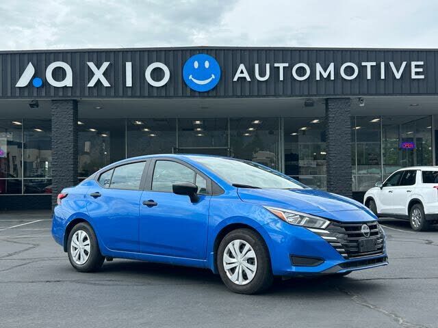 2024 NISSAN Versa
