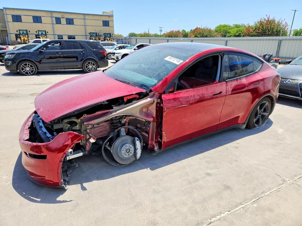 2026 TESLA Model Y